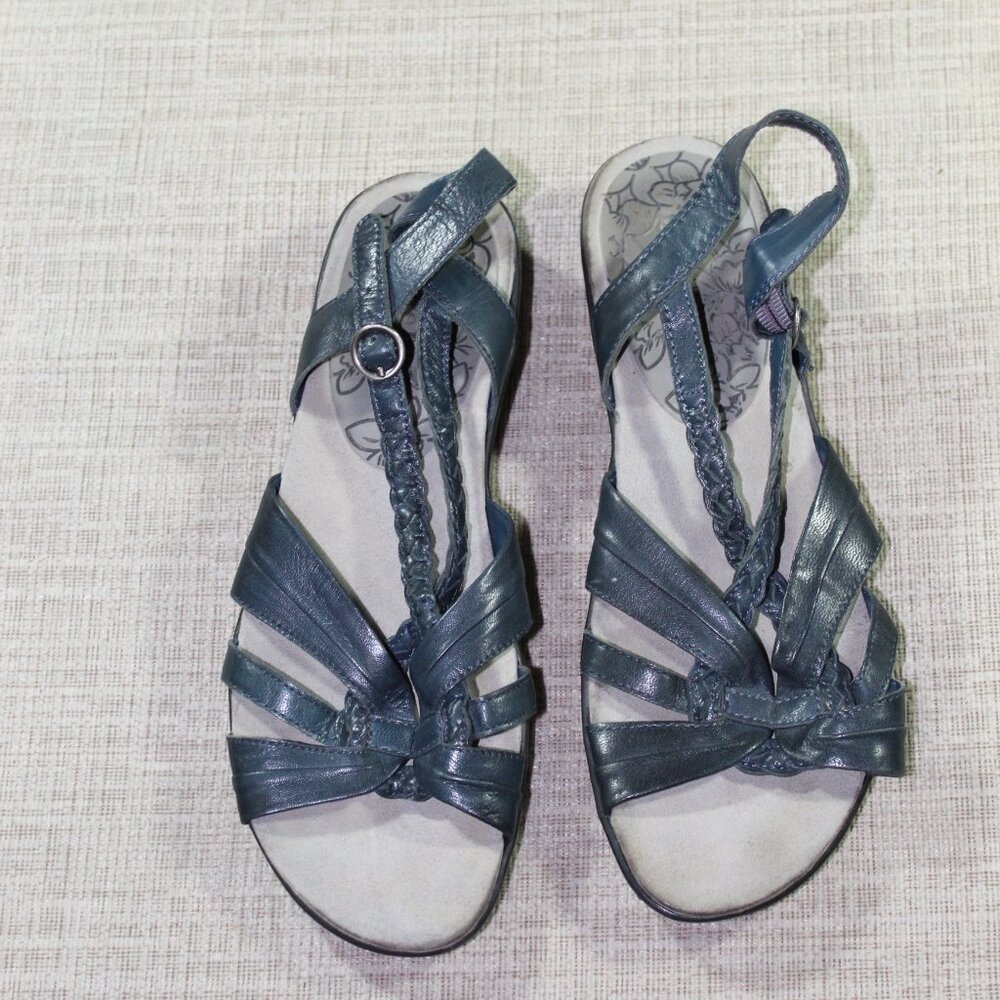 Bare Traps Jacee Blue Leather Sandals